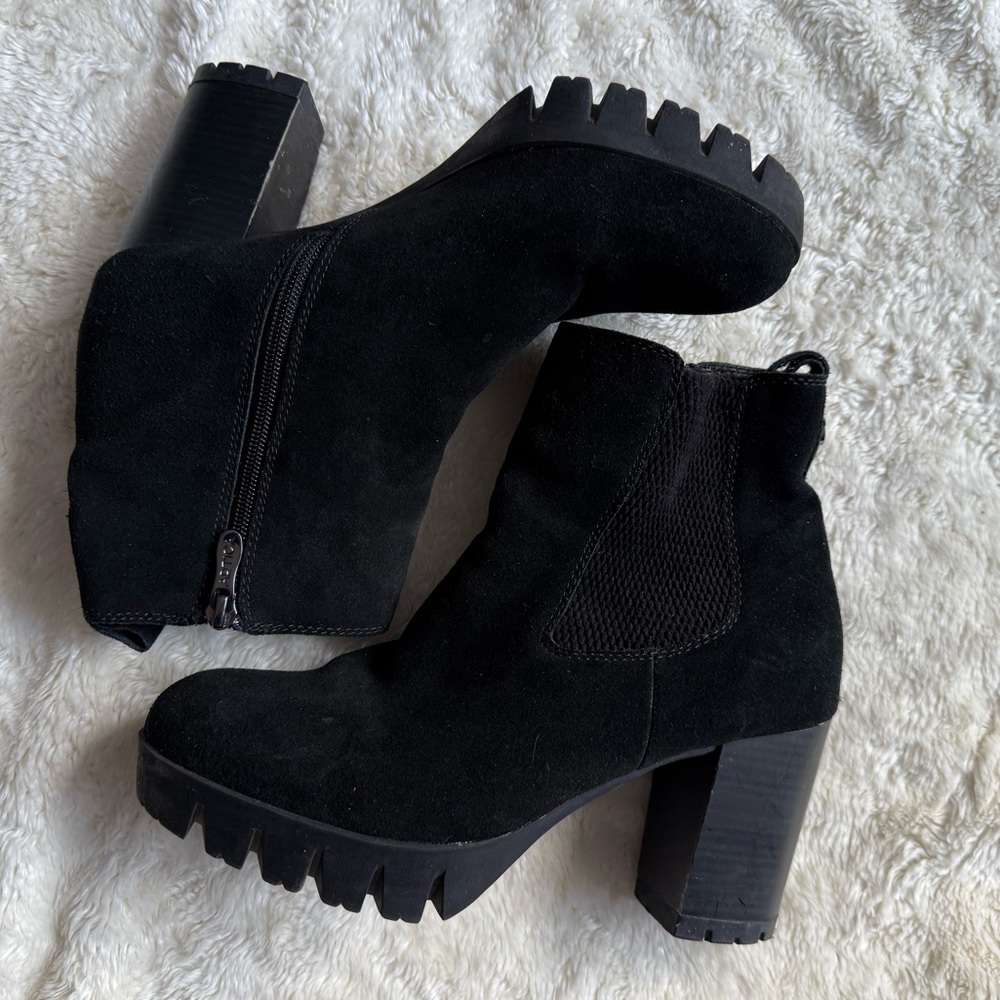 ARTICA Black Heeled Suede Winter Booties Size 38.5 US 8.5